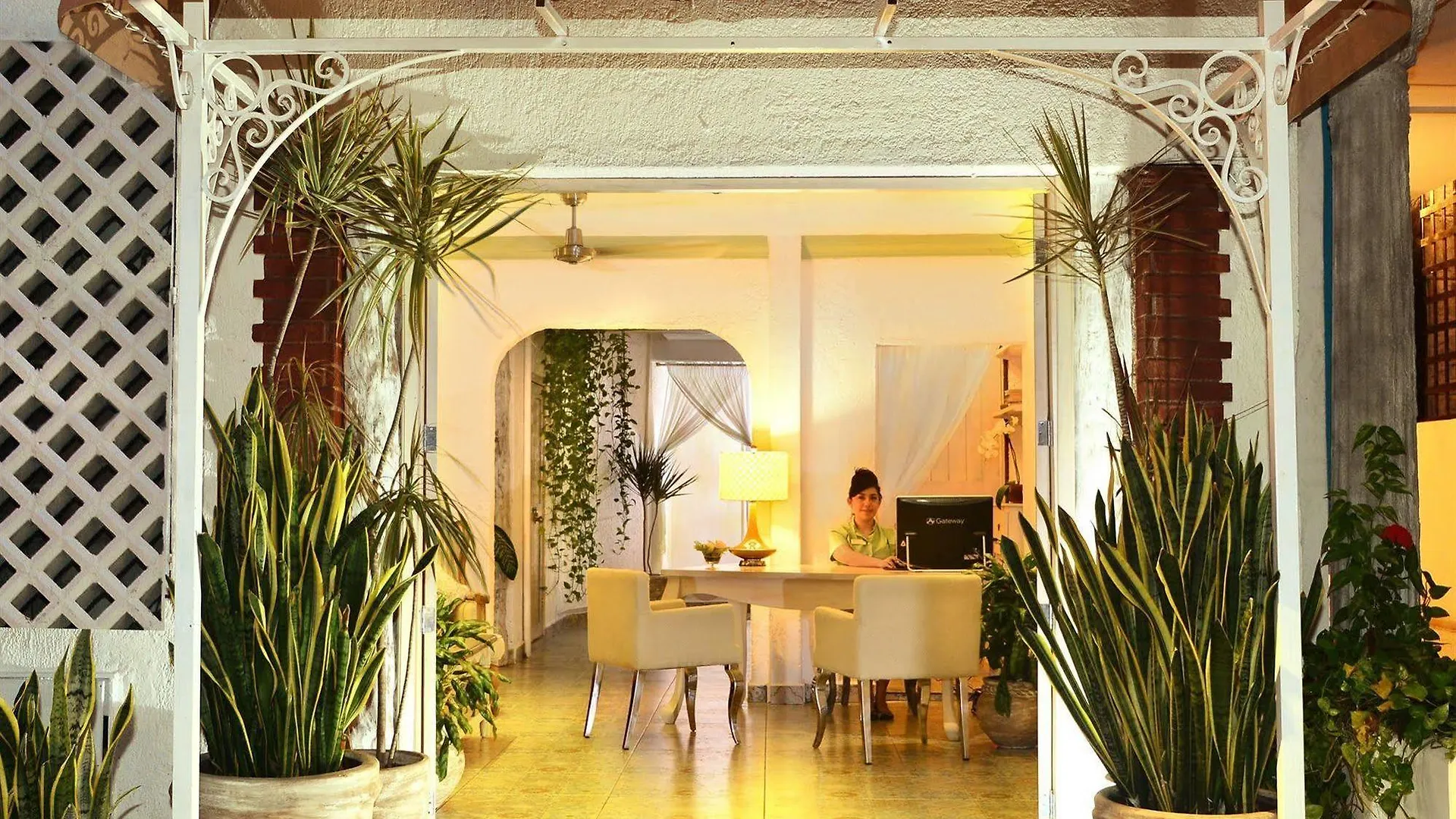 Hotel Hacienda Mariposa Плая-дель-Кармен 3*,  Мексика